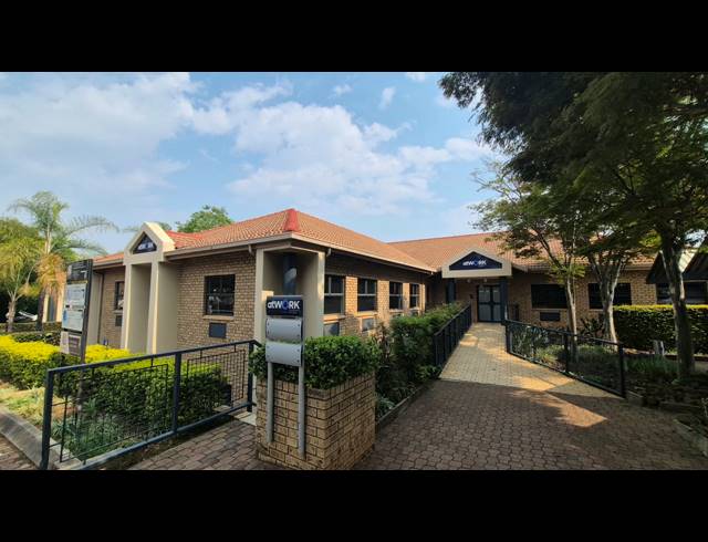 210M² OFFICE TO LET IN ERASMUSKLOOF